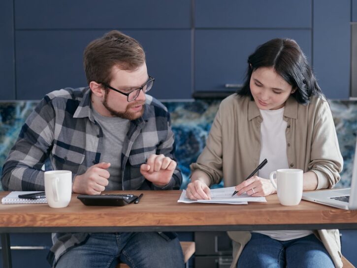 6 segnali che il tuo partner non sa gestire le sue finanze