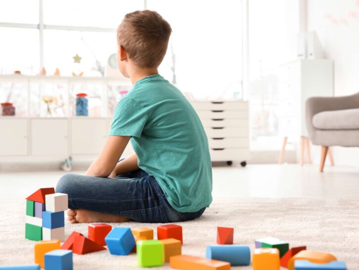 Giornata mondiale della consapevolezza sull'autismo, in Italia ne soffre un bimbo su 77