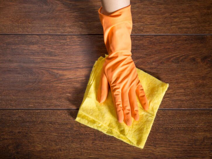 Come fare in casa una cera per i pavimenti in legno