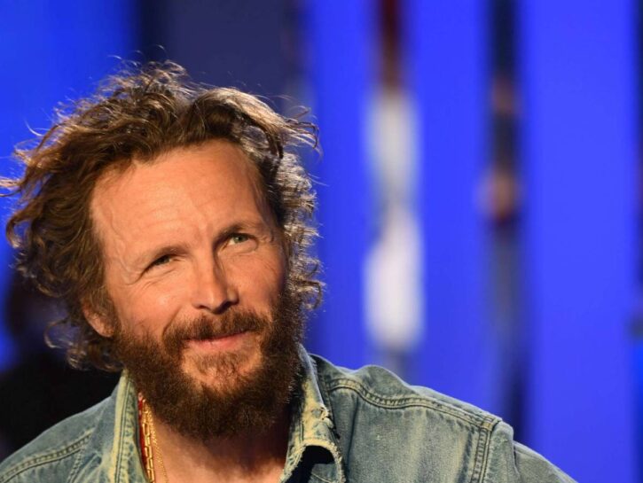 Jovanotti, ritorno a sorpresa sul palco dopo l'incidente