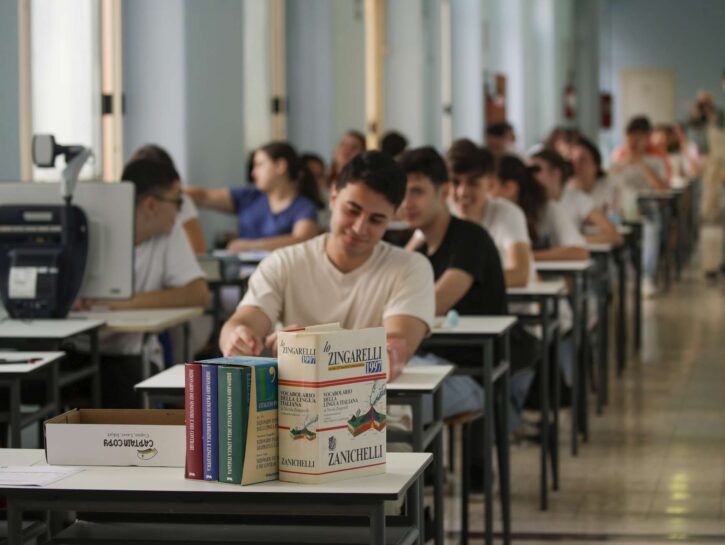 Maturità 2024, si parte: ecco le tracce della prima prova