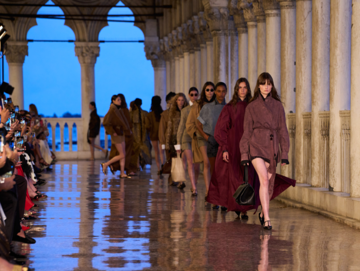 Max Mara Resort 2025 a Venezia, alle origini del lusso