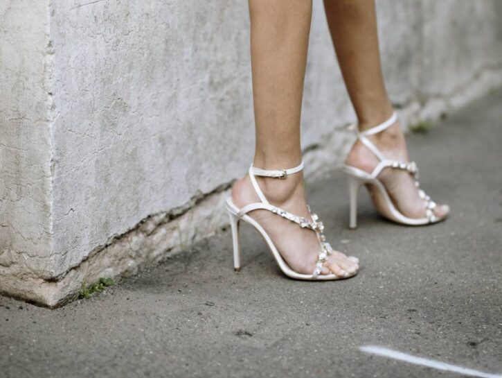 Sandali col tacco stiletto: 5 idee moda