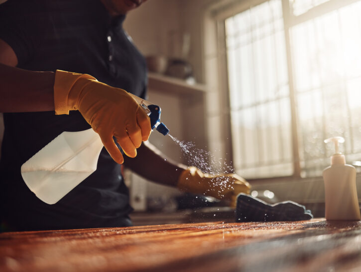 Come creare uno sgrassatore in casa