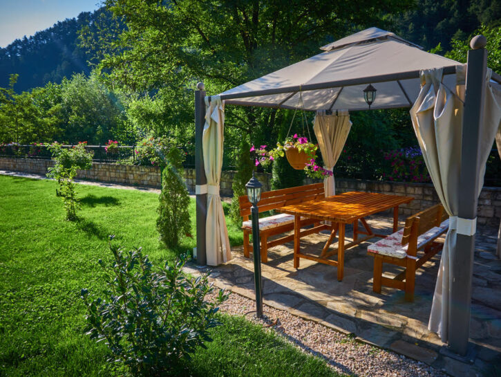 Come lavare il telo del gazebo