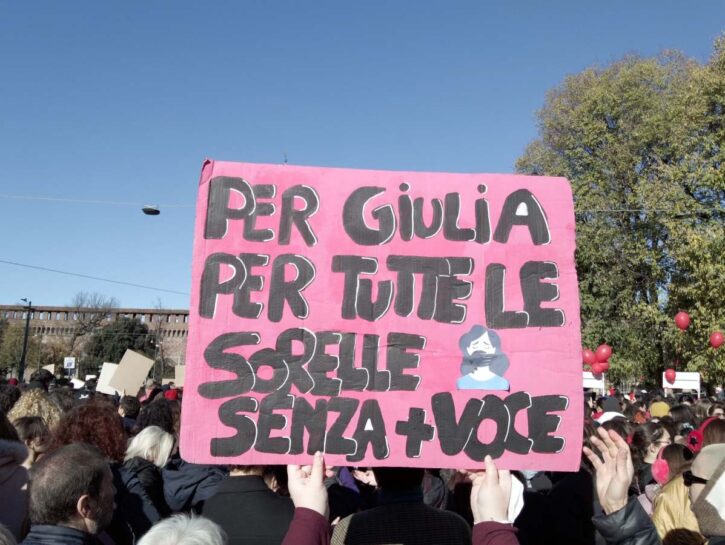 La solitudine di Giulia