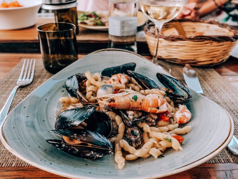 Piatto di spaghetti allo scoglio