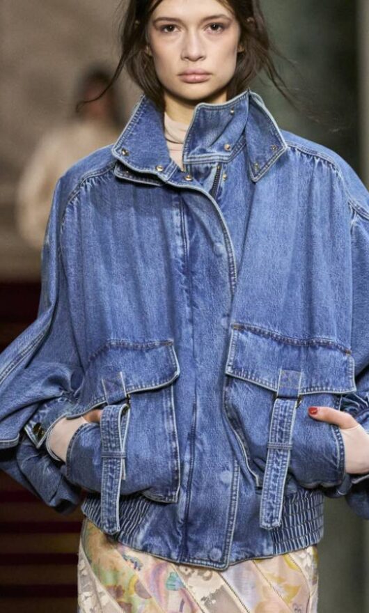 Denim: 5 tendenze autunno-inverno 2024-2025