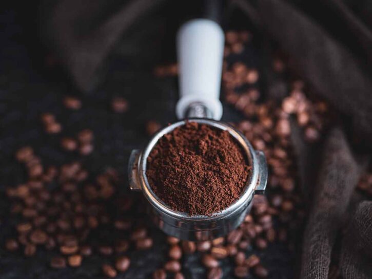 Come macinare il caffè