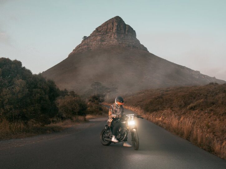 Viaggi in moto: come si pagano i pedaggi in Europa
