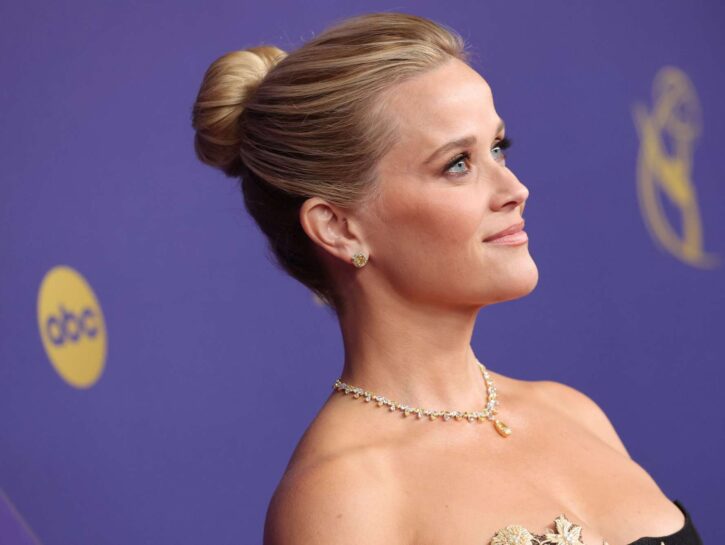 Chignon Grace Kelly, la pettinatura che piace a Reese Whiterspoon