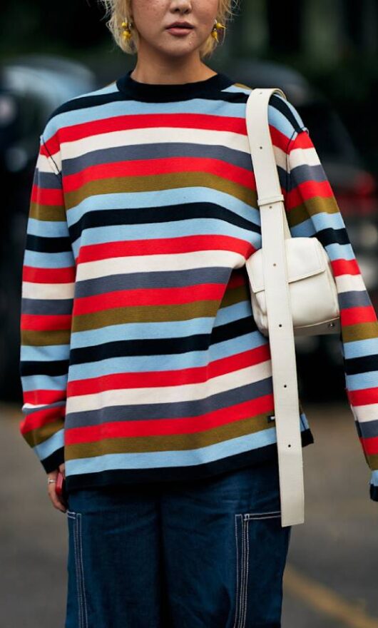 Maglie a maniche lunghe: idee shopping per i tuoi look