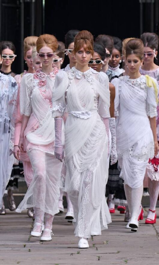 London Fashion Week: 5 tendenze moda dalle sfilate primavera-estate 2025