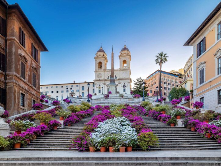 Trinità dei Monti è proprietà di Parigi? Il caso