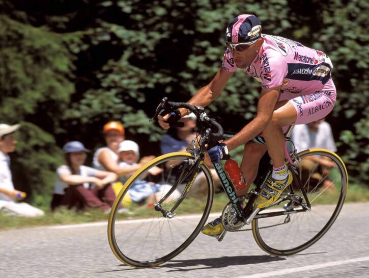 Pantani, agenti: «Nella stanza dove morì altri prima di noi»