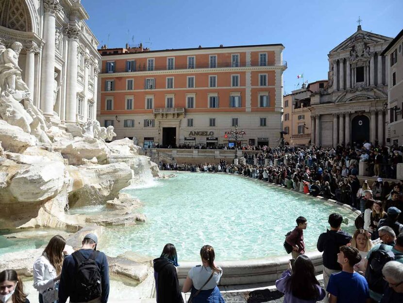 Fontana di Trevi a Roma