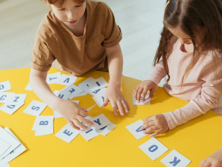 Come costruire un gioco da tavolo per bambini con materiali di riciclo