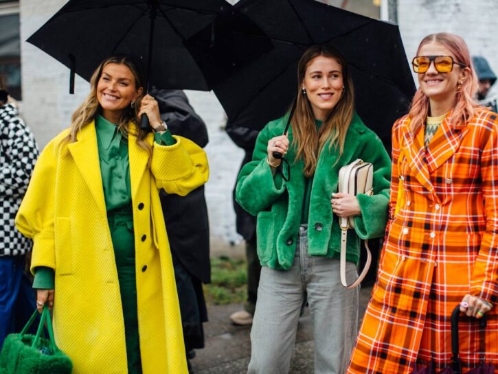 Sì ai cappotti colorati! Ecco i modelli da comprare ora