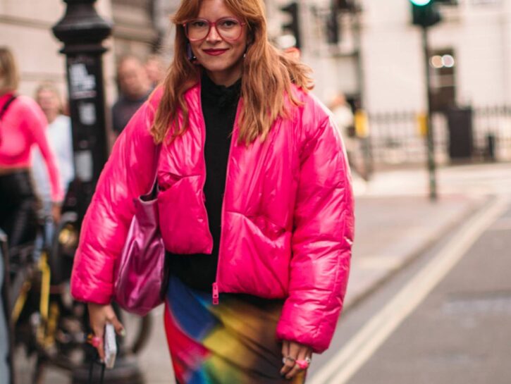 Come abbinare i piumini colorati? 5 idee (inaspettate) per i tuoi look