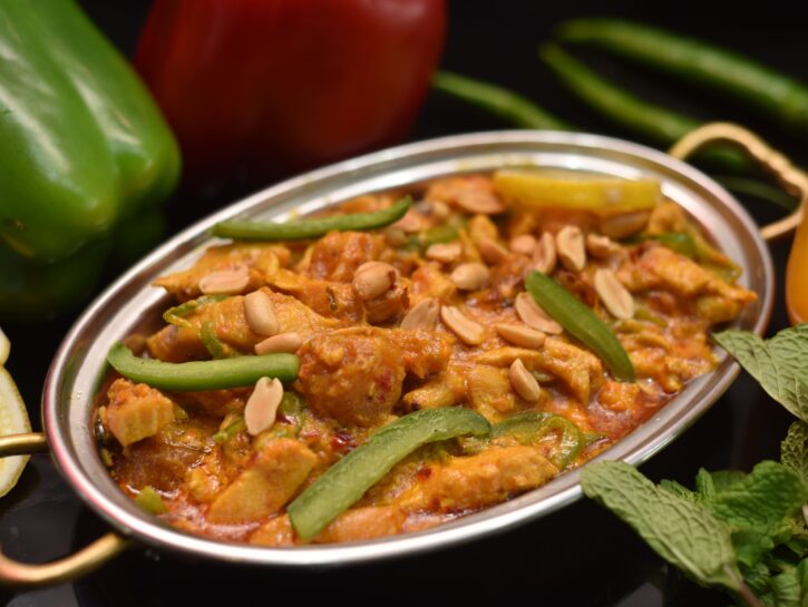 Pollo al limone, zenzero e mandorle