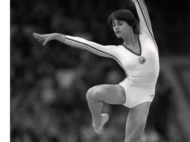 Nadia Comaneci,  un nuovo libro sulla sua vita