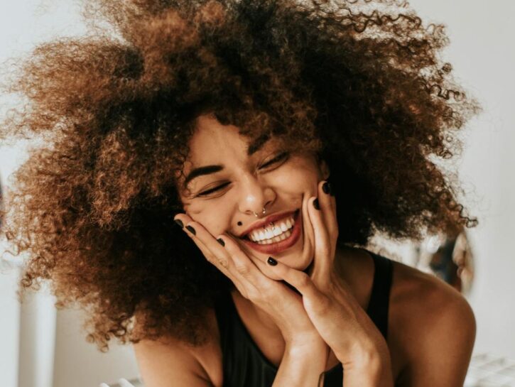 Faccette dentali estetiche: cosa sono e quanto durano