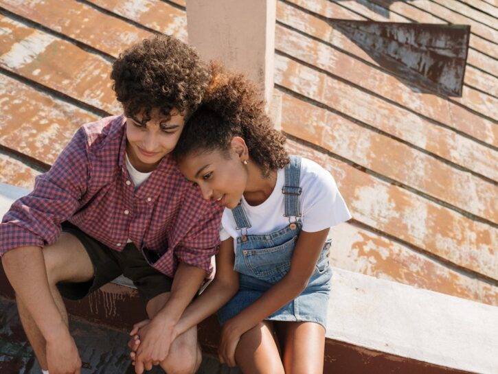 Amori adolescenziali: perché dovremmo prenderli sul serio