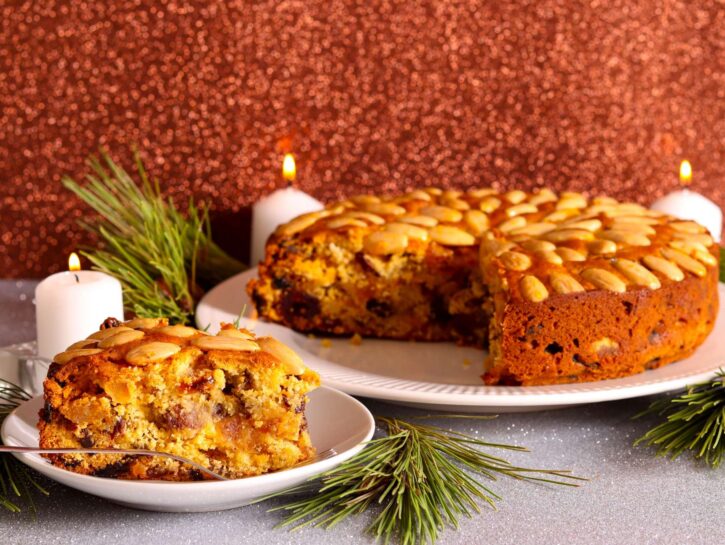 Dundee Cake, la torta natalizia scozzese