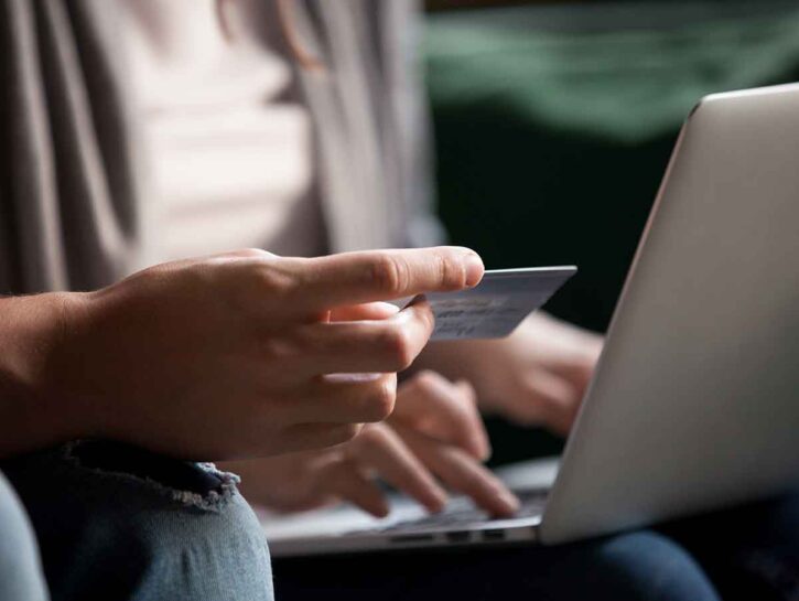 Bonifici istantanei, stop ai costi extra: che cosa cambia