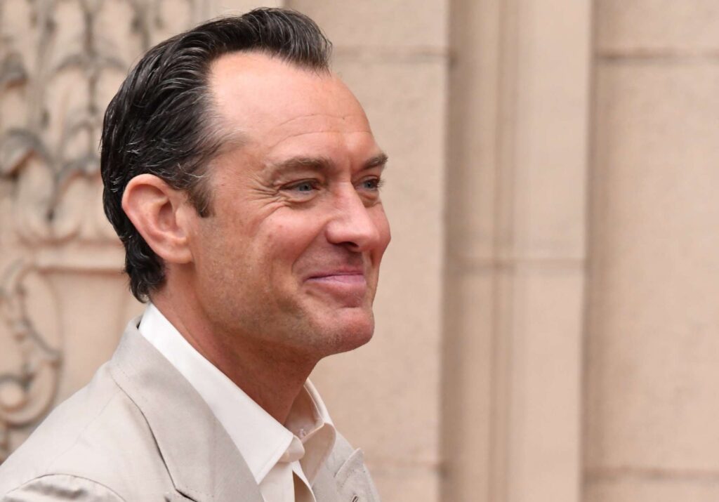 Jude Law diventa Vladimir Putin in un film: le sue parole