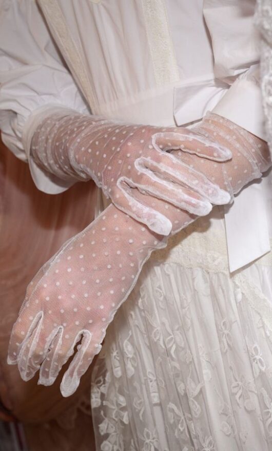 10 accessori irrinunciabili per la primavera 2025
