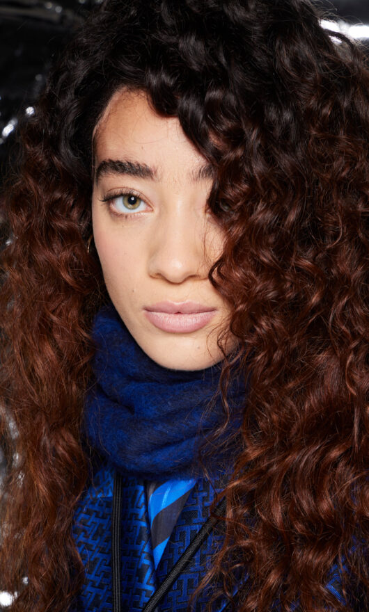 I tuoi ricci non sono più definiti? Prova la routine delle #curlygirl