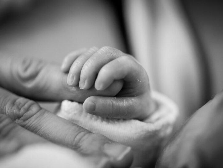 Neonata rapita, la mamma: «Sofia è nata due volte»