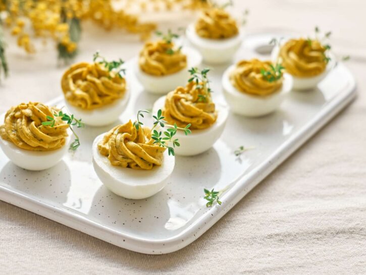 Uova sode alla tartara