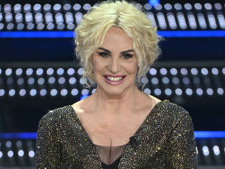 Antonella Clerici: «Festival di Sanremo? Diamolo alle donne»