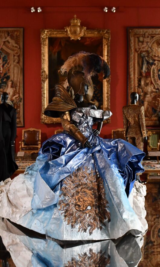 La moda va al Louvre