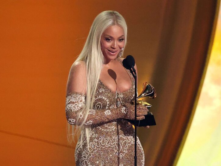 Grammy 2025, Beyoncè vince il suo primo Album dell'anno