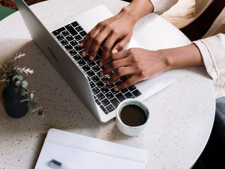 Gli annunci di lavoro sono maschilisti? Lo studio