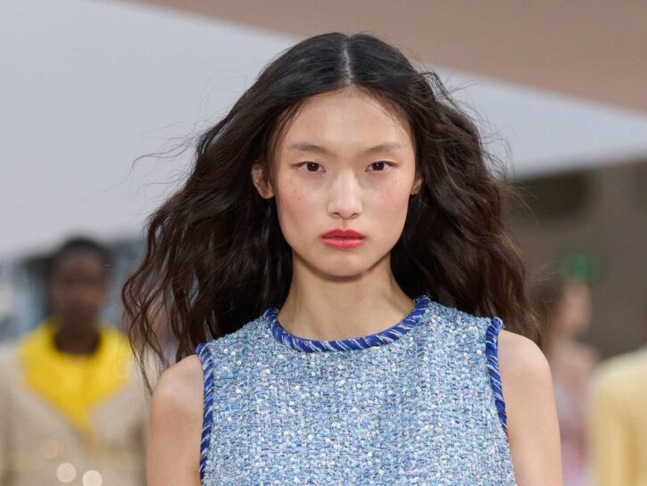 Il segreto di capelli forti e lucenti? Gli oli essenziali!