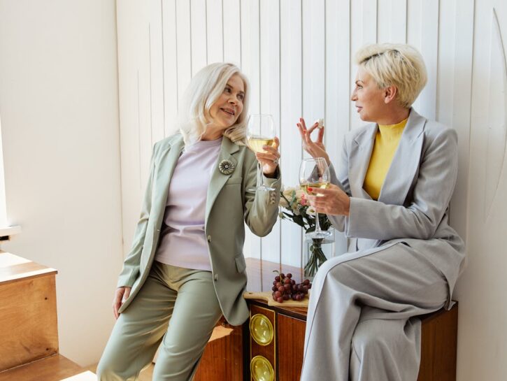 Le donne più loquaci degli uomini? Cosa dice la scienza