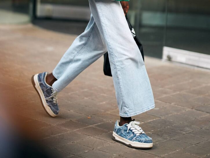 Le sneakers di tendenza ora: idee shopping per la primavera 2025