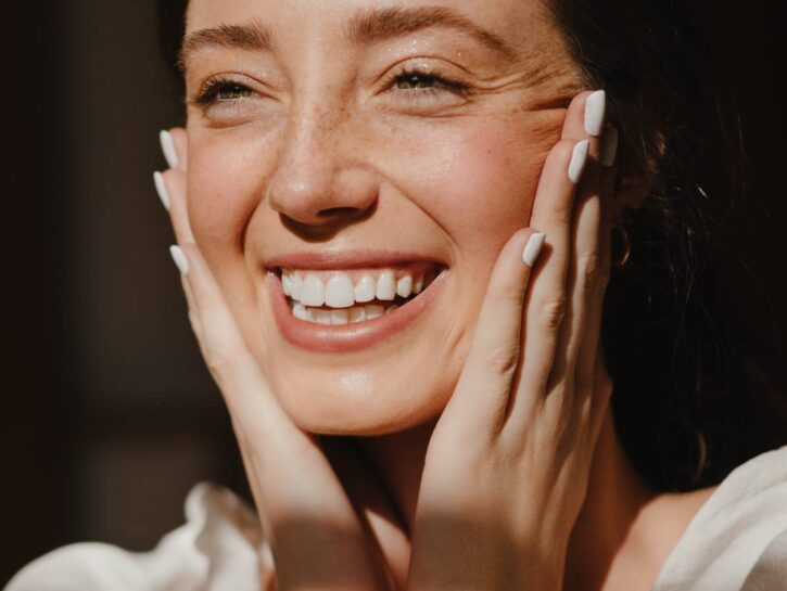 Skincare low cost: sieri e creme accessibili