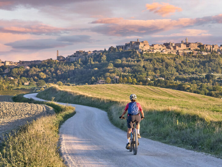 Passione cicloturismo, i borghi più belli da scoprire in bici