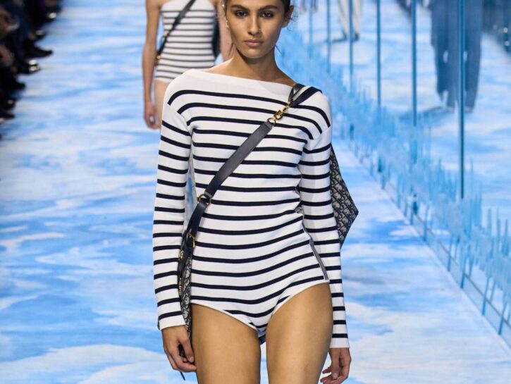 Le migliori maglie a righe (o à la marinière) da comprare per la primavera