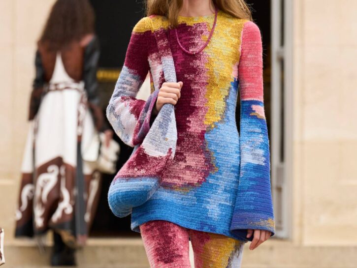 Quali colori stanno bene insieme? 5 idee moda per i tuoi look primaverili