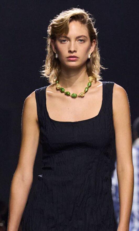 I tubini neri più belli (sotto i 200 euro) per i tuoi look primaverili
