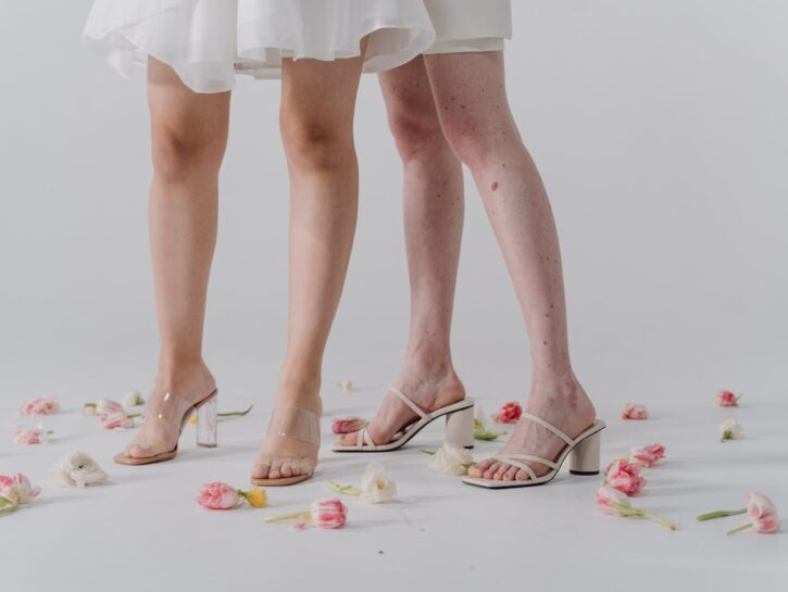Gli smalti per le unghie dei piedi perfetti per la primavera