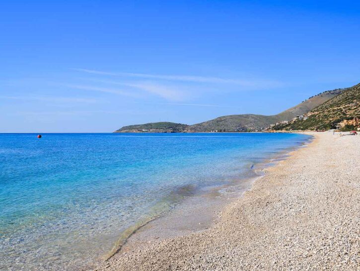 Spiagge troppo affollate? Qui c'è spazio: la Top ten in Europa