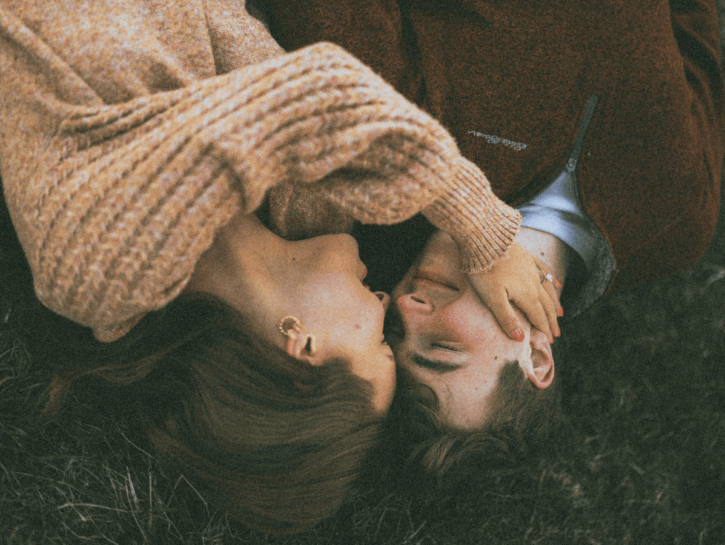 Cos'è il Loveprint Test, il quiz virale che svela chi sei in amore (e piace alla Gen Z)