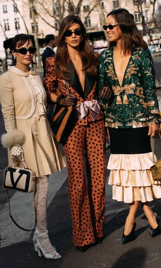 Come vestirsi ad aprile? 5 look da cui prendere ispirazione ora